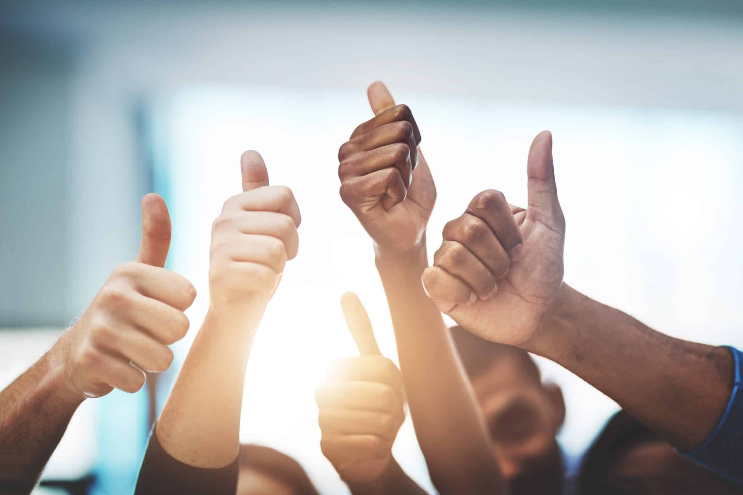 multiple thumbs up
